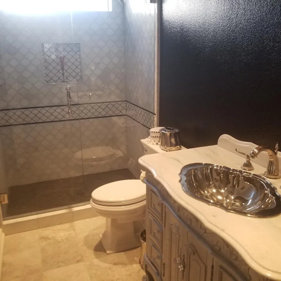 Professional plumbing work and bathroom remodeling in Socorro